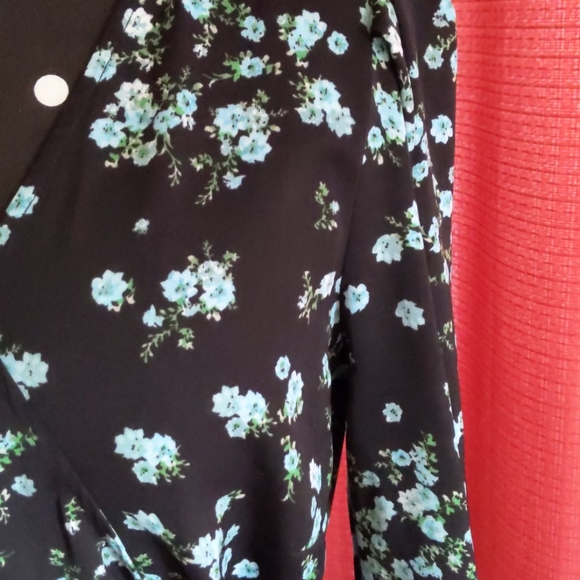 International Concepts I.N.C. Wrap Blouse - Picture 2 of 4